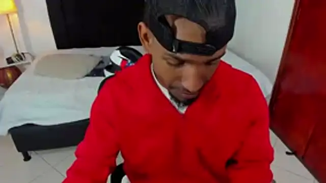 anhtony wayans online show from 10.28.25