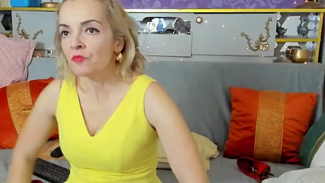 KateConner online show from 12.21.25