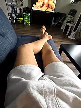 vikki432 online show from 02.25.26