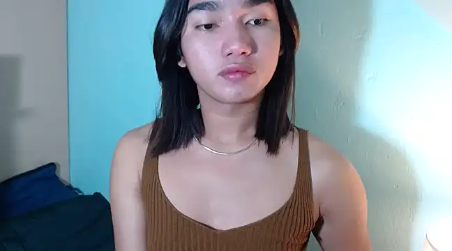 Snapshot of CasandraDiaz chatting on 02.11.25 CasandraDiaz online show from 02.11.25