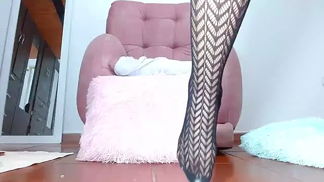 Snapshot of NaomiPassionate chatting on 01.12.25 NaomiPassionate online show from 01.12.25