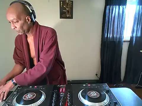 longdick4you8686 online show from 03.01.25