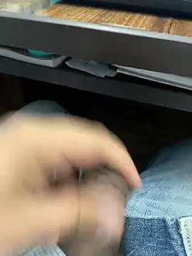 kavilv69fuck online show from 12.12.24