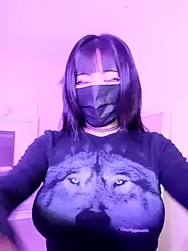 Snapshot of Latin_summer chatting on 12.14.24 Latin summer online show from 12.14.24