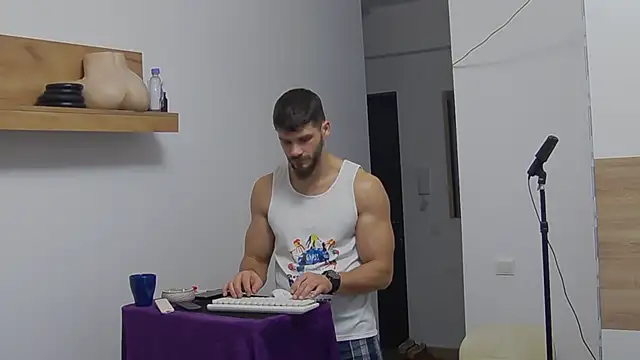 MauroTwin online show from 01.31.25