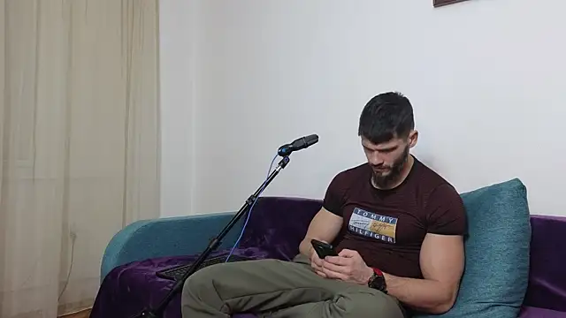 MauroTwin online show from 02.19.25