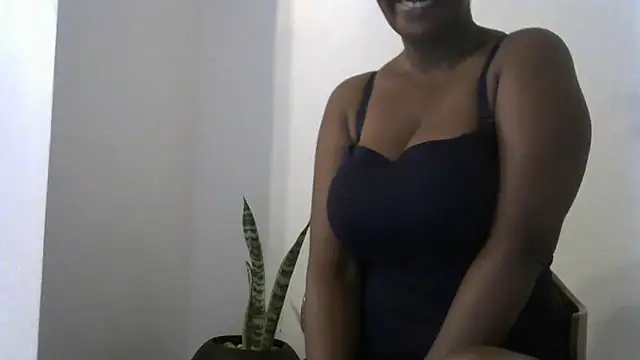 Snapshot of missytrig chatting on 02.23.26 missytrig online show from 02.23.26