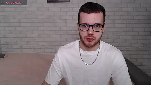 Alexxx horny online show from 04.05.26