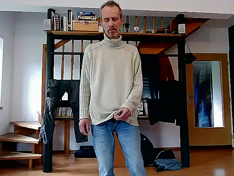 Snapshot of xxBareBabyxx chatting on 11.03.25 xxBareBabyxx online show from 11.03.25