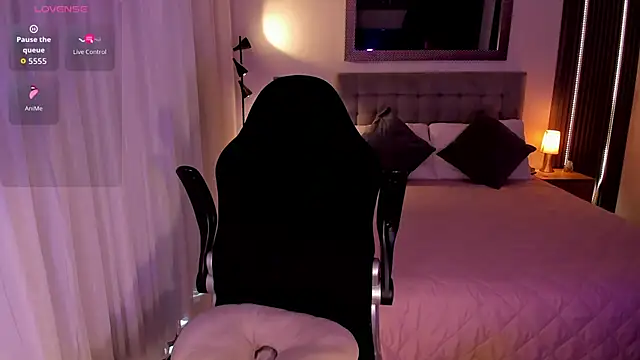 AmyWood online show from 09.30.25