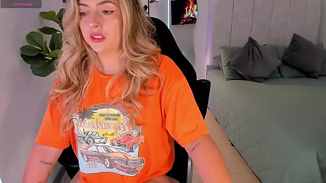 AmyWood online show from 02.25.26