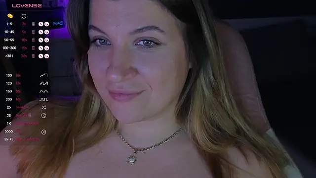 Snapshot of Fairy__Sofia chatting on 12.04.24 Fairy Sofia online show from 12.04.24