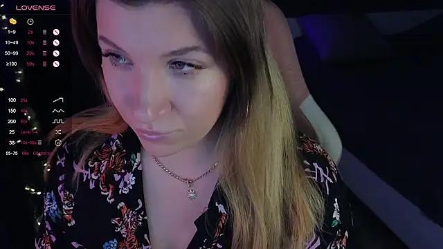 Snapshot of Fairy__Sofia chatting on 01.28.25 Fairy Sofia online show from 01.28.25