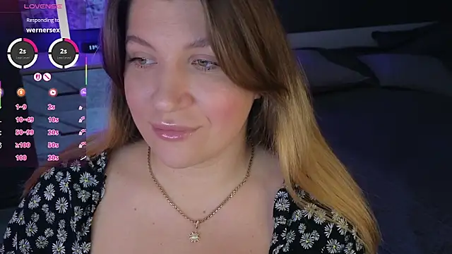 Snapshot of Fairy__Sofia chatting on 03.20.25 Fairy Sofia online show from 03.20.25