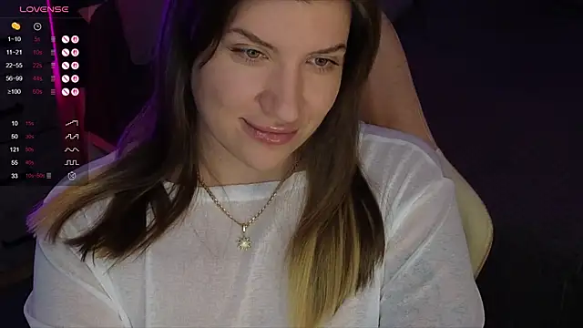 Snapshot of Fairy__Sofia chatting on 02.17.26 Fairy Sofia online show from 02.17.26