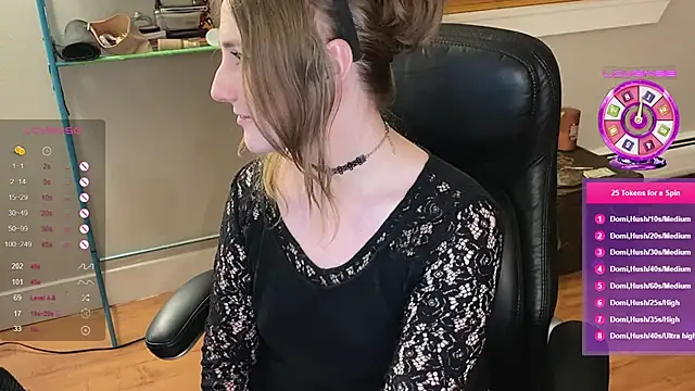 luluvaladon online show from 02.04.25