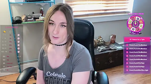 luluvaladon online show from 03.10.25