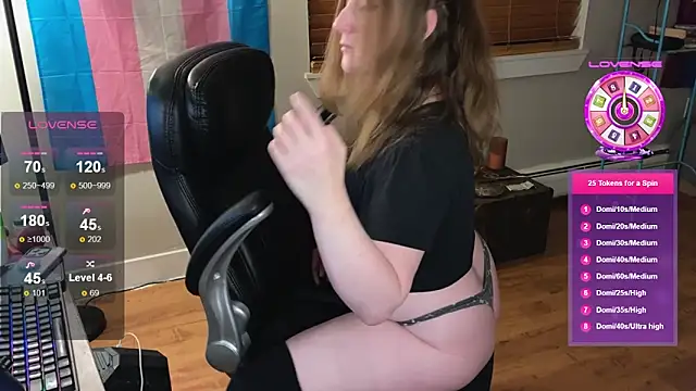 luluvaladon online show from 10.24.25