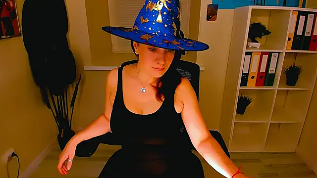 AnaMills online show from 10.29.25