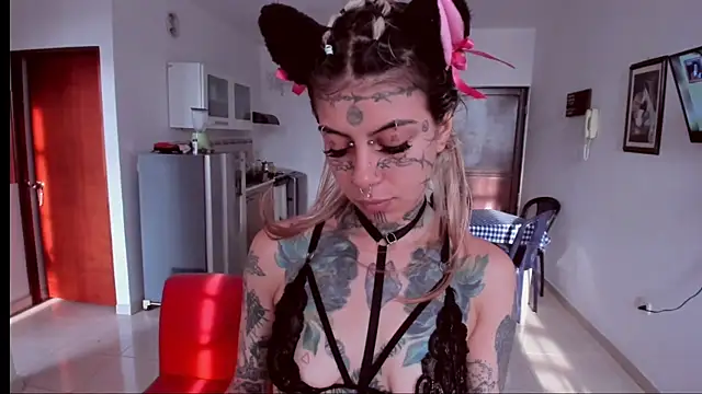 Snapshot of handipandapok chatting on 12.21.24 handipandapok online show from 12.21.24