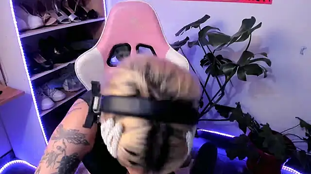 Snapshot of handipandapok chatting on 03.02.25 handipandapok online show from 03.02.25