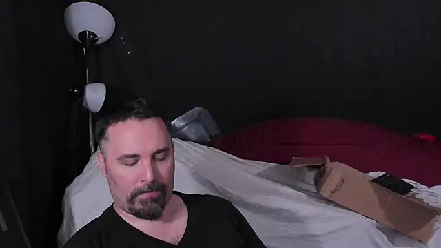 Metalstud online show from 04.20.26