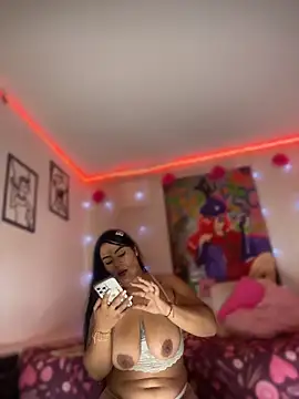 Emma Brown 12 online show from 04.23.26