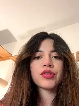 Snapshot of missani chatting on 10.02.25 missani online show from 10.02.25