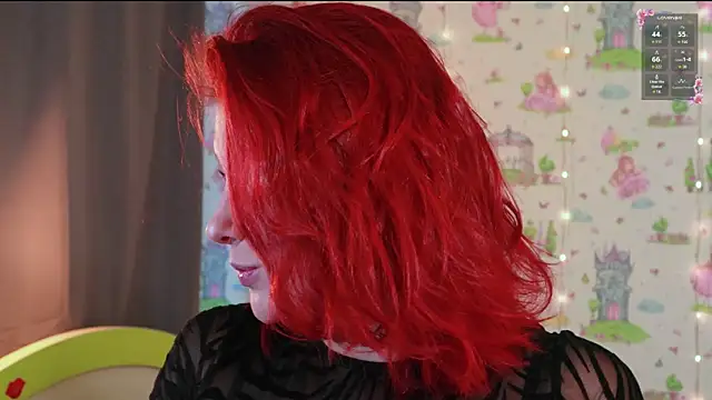 Snapshot of SmokyRose chatting on 09.15.25 SmokyRose online show from 09.15.25