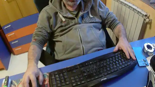 Tango128 online show from 10.24.25