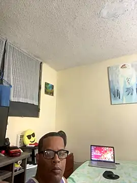 thesugar32 online show from 12.17.25