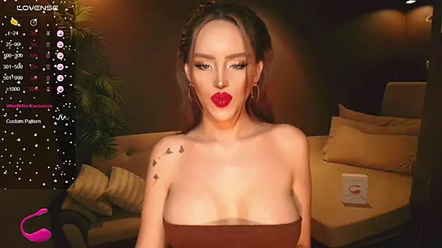 Snapshot of PrettyWomanxxx chatting on 05.30.26 PrettyWomanxxx online show from 05.30.26