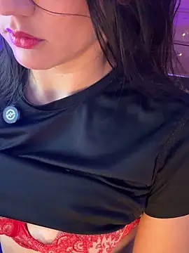 mahia queen online show from 04.14.26