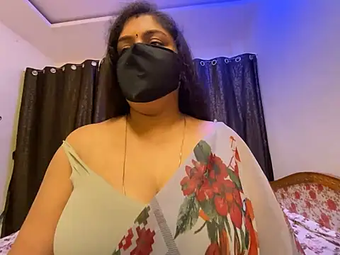 Snapshot of Love_4Sex chatting on 02.05.25 Love 4Sex online show from 02.05.25