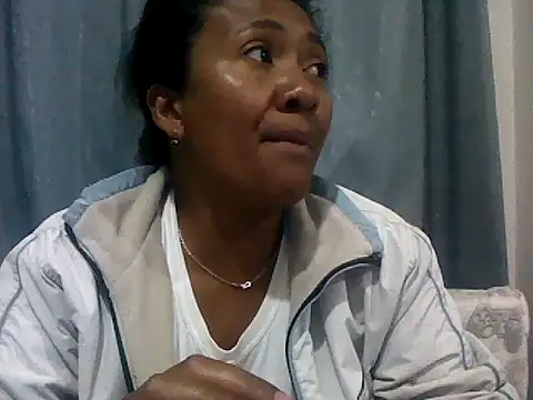 Snapshot of sexyladii chatting on 09.23.25 sexyladii online show from 09.23.25