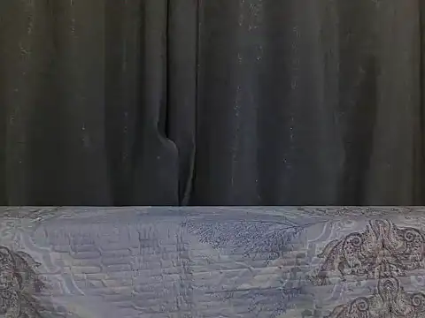 Snapshot of sexyladii chatting on 11.18.25 sexyladii online show from 11.18.25