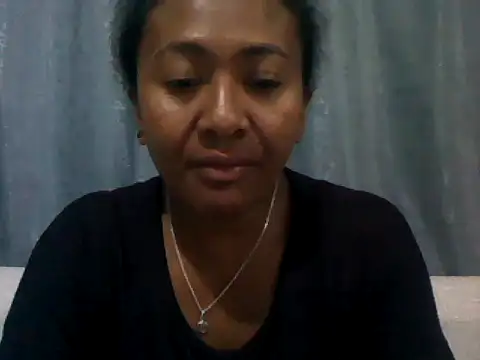 Snapshot of sexyladii chatting on 07.25.26 sexyladii online show from 07.25.26