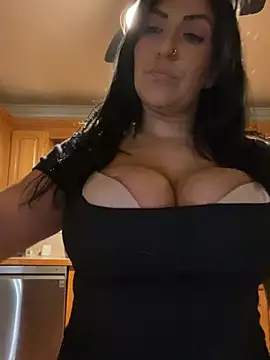 Snapshot of LittleMissEeve chatting on 05.19.26 LittleMissEeve online show from 05.19.26