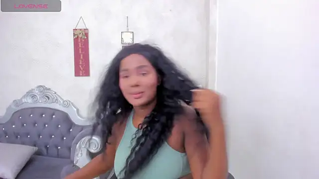 katherin cruz  online show from 11.07.25