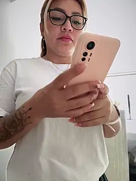 DIANITA 1988 online show from 01.16.25