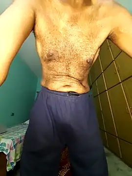 Snapshot of hornyindianmale82 chatting on 05.21.26 hornyindianmale82 online show from 05.21.26