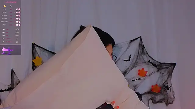 Snapshot of a11yson chatting on 10.23.25 a11yson online show from 10.23.25