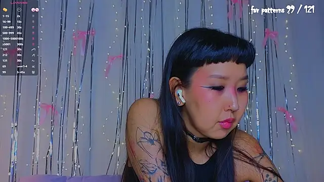 Snapshot of a11yson chatting on 04.04.26 a11yson online show from 04.04.26