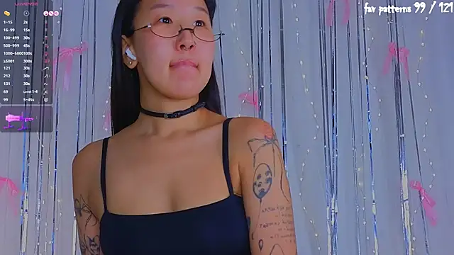 Snapshot of a11yson chatting on 04.08.26 a11yson online show from 04.08.26