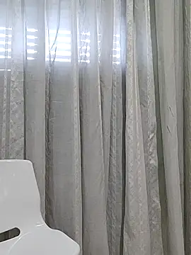 Vivian115 online show from 10.30.25