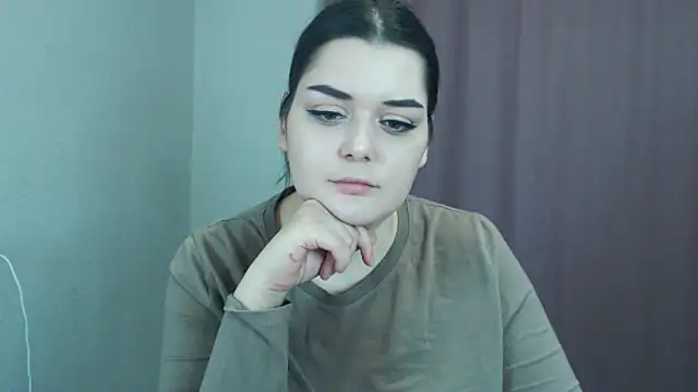 ohhhMie online show from 12.18.24