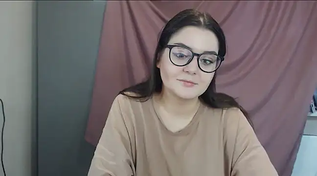 ohhhMie online show from 02.02.25