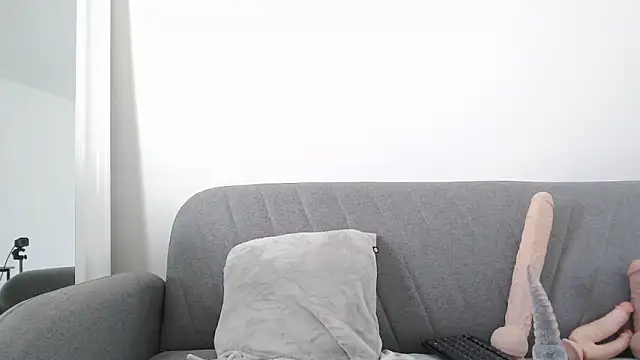 nicole 98 online show from 10.08.25