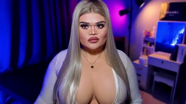 Snapshot of KarolinaThompson chatting on 12.09.24 KarolinaThompson online show from 12.09.24