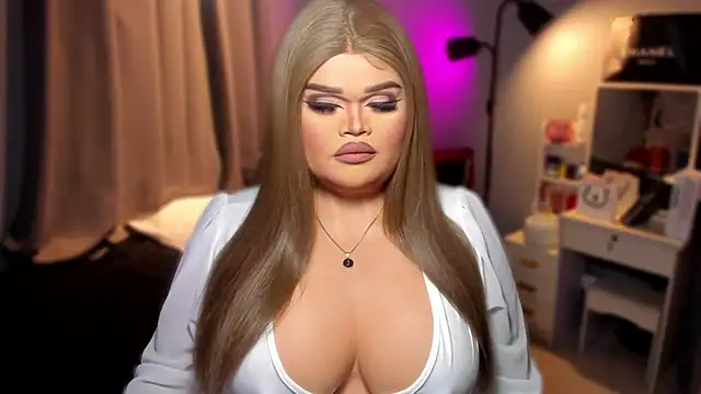 Snapshot of KarolinaThompson chatting on 12.20.24 KarolinaThompson online show from 12.20.24